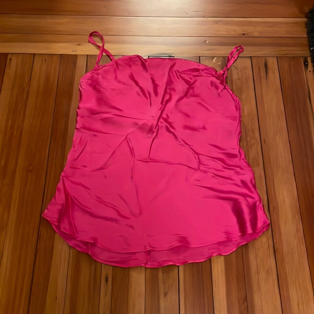 silk aritzia top never worn